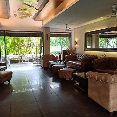 Hotel Chandralok Lonavala Ngoại thất bức ảnh
