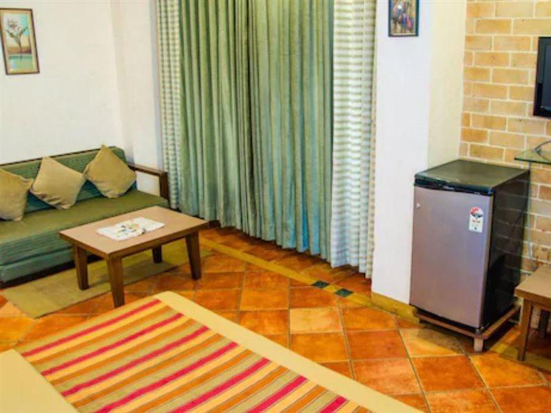 Hotel Chandralok Lonavala Ngoại thất bức ảnh