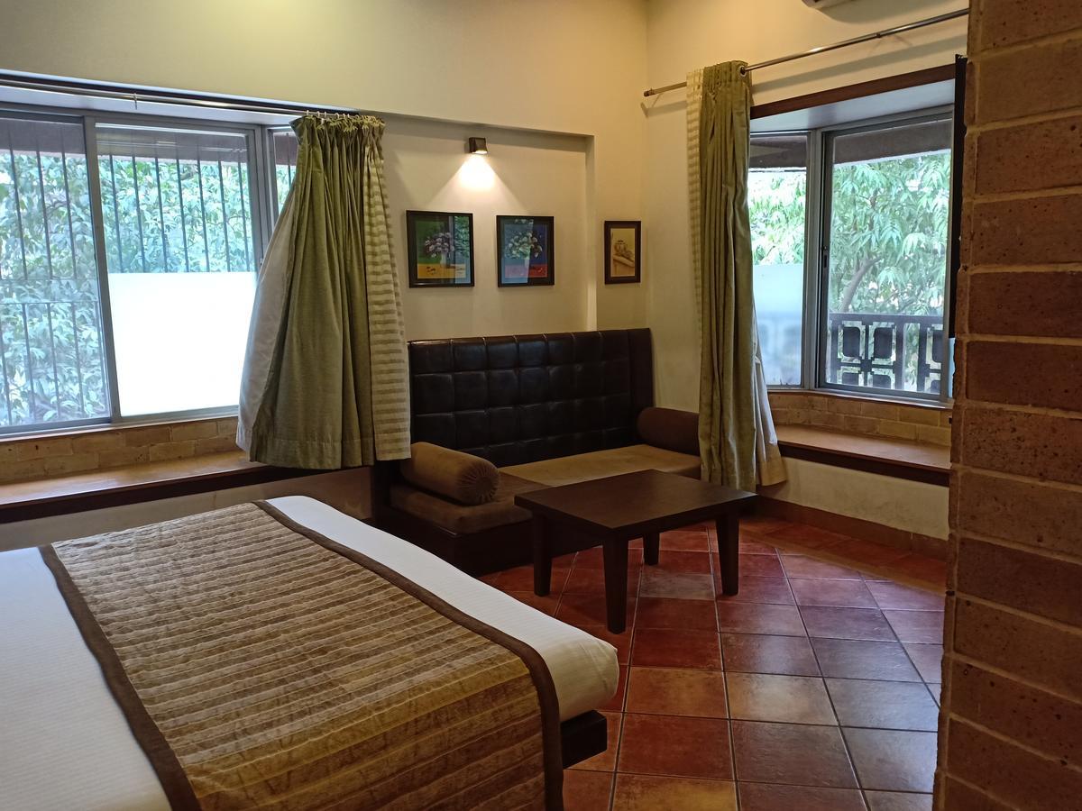 Hotel Chandralok Lonavala Ngoại thất bức ảnh