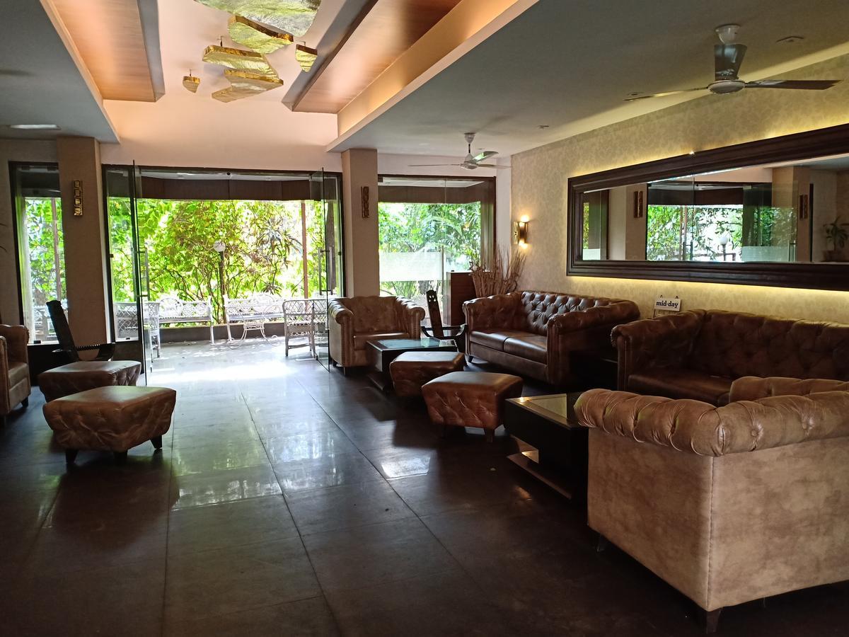 Hotel Chandralok Lonavala Ngoại thất bức ảnh