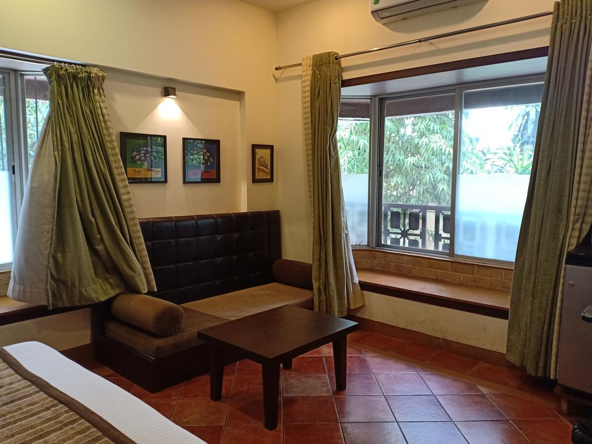 Hotel Chandralok Lonavala Ngoại thất bức ảnh