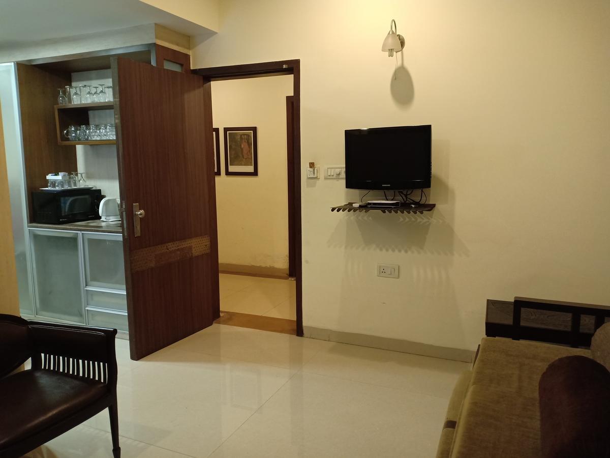Hotel Chandralok Lonavala Ngoại thất bức ảnh